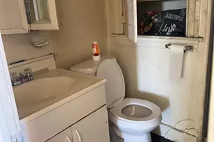 2527 S 68th St, Philadelphia, PA 19142 - Photo 32