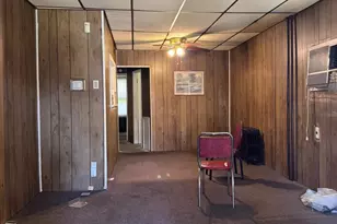 2527 S 68th St, Philadelphia, PA 19142 - Photo 6