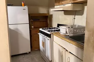 2527 S 68th St, Philadelphia, PA 19142 - Photo 10