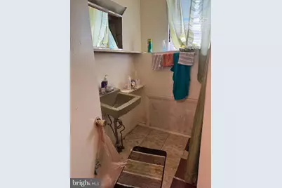 2527 S 68th Street, Philadelphia, PA 19142 - Photo 14