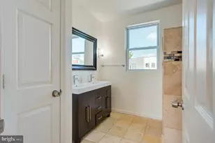 2103 E Dauphin St, Philadelphia, PA 19125 - Photo 14