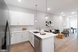 52 W Washington Ln, Philadelphia, PA 19144 - Photo 2
