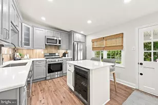 3816 Sharp St, Philadelphia, PA 19127 - Photo 10