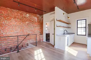 1900 Waterloo St, Philadelphia, PA 19122 - Photo 2
