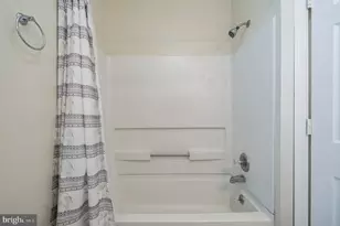 100 Ripka St, Philadelphia, PA 19127 - Photo 12