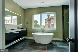 2536 E Madison St, Philadelphia, PA 19134 - Photo 18