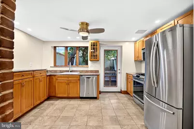108 Kenilworth Street, Philadelphia, PA 19147 - Photo 6
