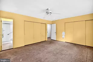 2117 President St, Philadelphia, PA 19115 - Photo 10