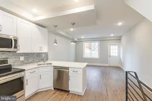 1906 E York St, Philadelphia, PA 19125 - Photo 8