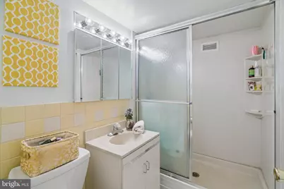 2401 Pennsylvania Avenue #19A3, Philadelphia, PA 19130 - Photo 10