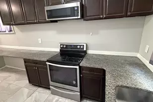 1609 Fillmore St, Philadelphia, PA 19124 - Photo 12