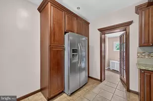 1552 N 62nd St, Philadelphia, PA 19151 - Photo 8