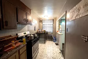 230 E Fariston Dr, Philadelphia, PA 19120 - Photo 8