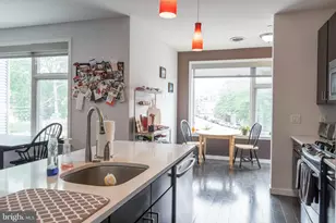 1233 N 3rd St, Philadelphia, PA 19122 - Photo 18