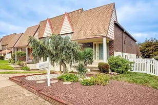 15154 Kallaste Dr, Philadelphia, PA 19116 - Photo 2