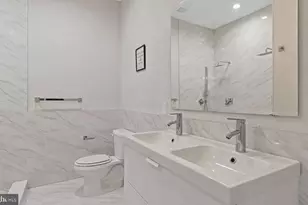 2118 N 8th St, Philadelphia, PA 19122 - Photo 10