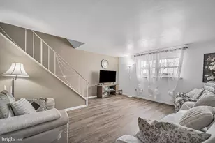 10242 Selmer Pl, Philadelphia, PA 19116 - Photo 14