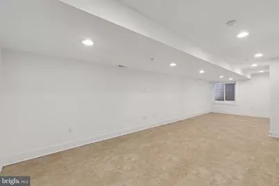 1130 N Front Street #A24, Philadelphia, PA 19121 - Photo 18