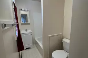 314 N 32nd St, Philadelphia, PA 19104 - Photo 4