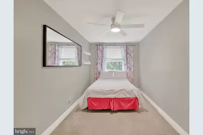 9247 Outlook Avenue, Philadelphia, PA 19114 - Photo 18