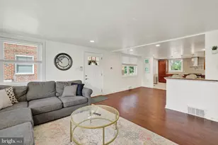9247 Outlook Ave, Philadelphia, PA 19114 - Photo 4