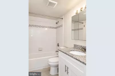 1420 Locust Street #8J, Philadelphia, PA 19102 - Photo 4