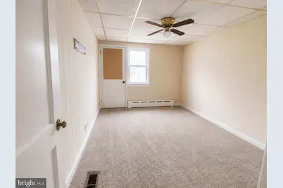6433 Guyer Avenue, Philadelphia, PA 19142 - Photo 4