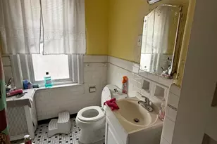 1724 S 55th St, Philadelphia, PA 19143 - Photo 14