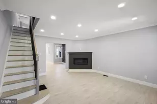 6255 Magnolia St, Philadelphia, PA 19144 - Photo 8