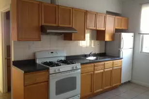 2127 S 8th St, Philadelphia, PA 19148 - Photo 2