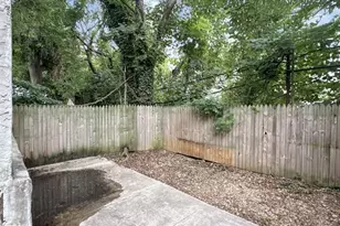 606 N 43rd St, Philadelphia, PA 19104 - Photo 22