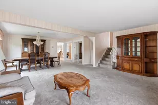 8027 Narvon St, Philadelphia, PA 19136 - Photo 6
