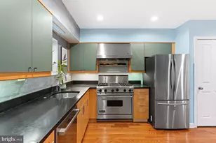 1724 Rodman St, Philadelphia, PA 19146 - Photo 4