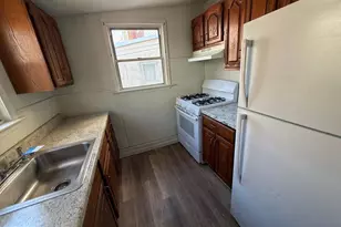 138 N Edgewood St, Philadelphia, PA 19139 - Photo 6