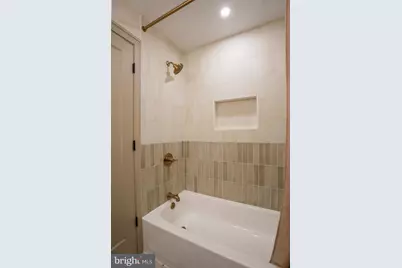 526 Moore Street, Philadelphia, PA 19148 - Photo 20