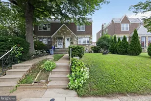 2003 Oakmont St, Philadelphia, PA 19152 - Photo 34