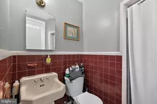 2003 Oakmont St, Philadelphia, PA 19152 - Photo 22