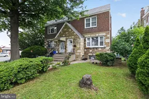 2003 Oakmont St, Philadelphia, PA 19152 - Photo 1