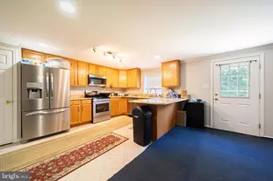 1829 Loney St, Philadelphia, PA 19111 - Photo 4