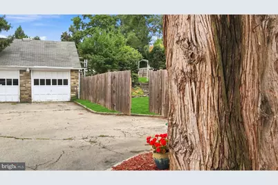 466 Paoli Avenue, Philadelphia, PA 19128 - Photo 34