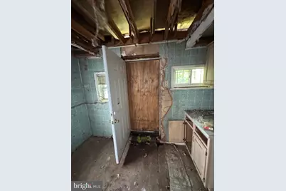 2207 W Oxford Street, Philadelphia, PA 19121 - Photo 10