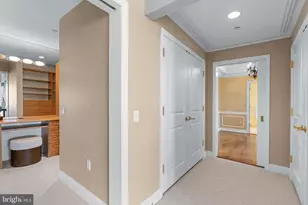 440 S Broad St, Philadelphia, PA 19146 - Photo 32