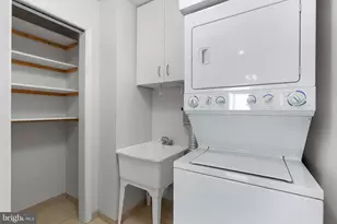 440 S Broad St, Philadelphia, PA 19146 - Photo 48