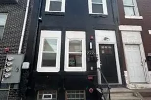 2215 N 10th St, Philadelphia, PA 19133 - Photo 1