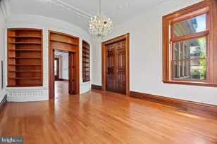 2201 Green St, Philadelphia, PA 19130 - Photo 18