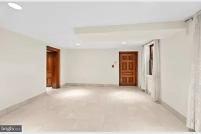 2201 Green Street #1L, Philadelphia, PA 19130 - Photo 12