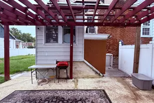 308 Princeton Ave, Philadelphia, PA 19111 - Photo 10