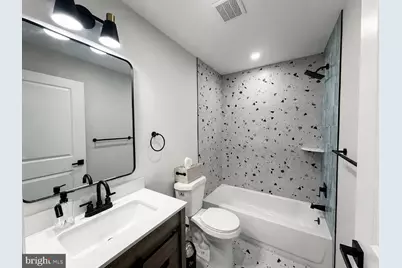 1537 S 26th Street, Philadelphia, PA 19146 - Photo 16