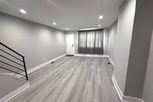 810 Watkins St, Philadelphia, PA 19148 - Photo 6