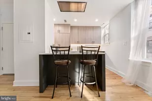 242 S 13th St, Philadelphia, PA 19107 - Photo 12
